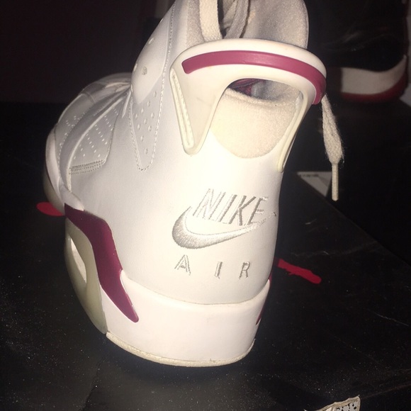 Maroon 6’s - Picture 5 of 6